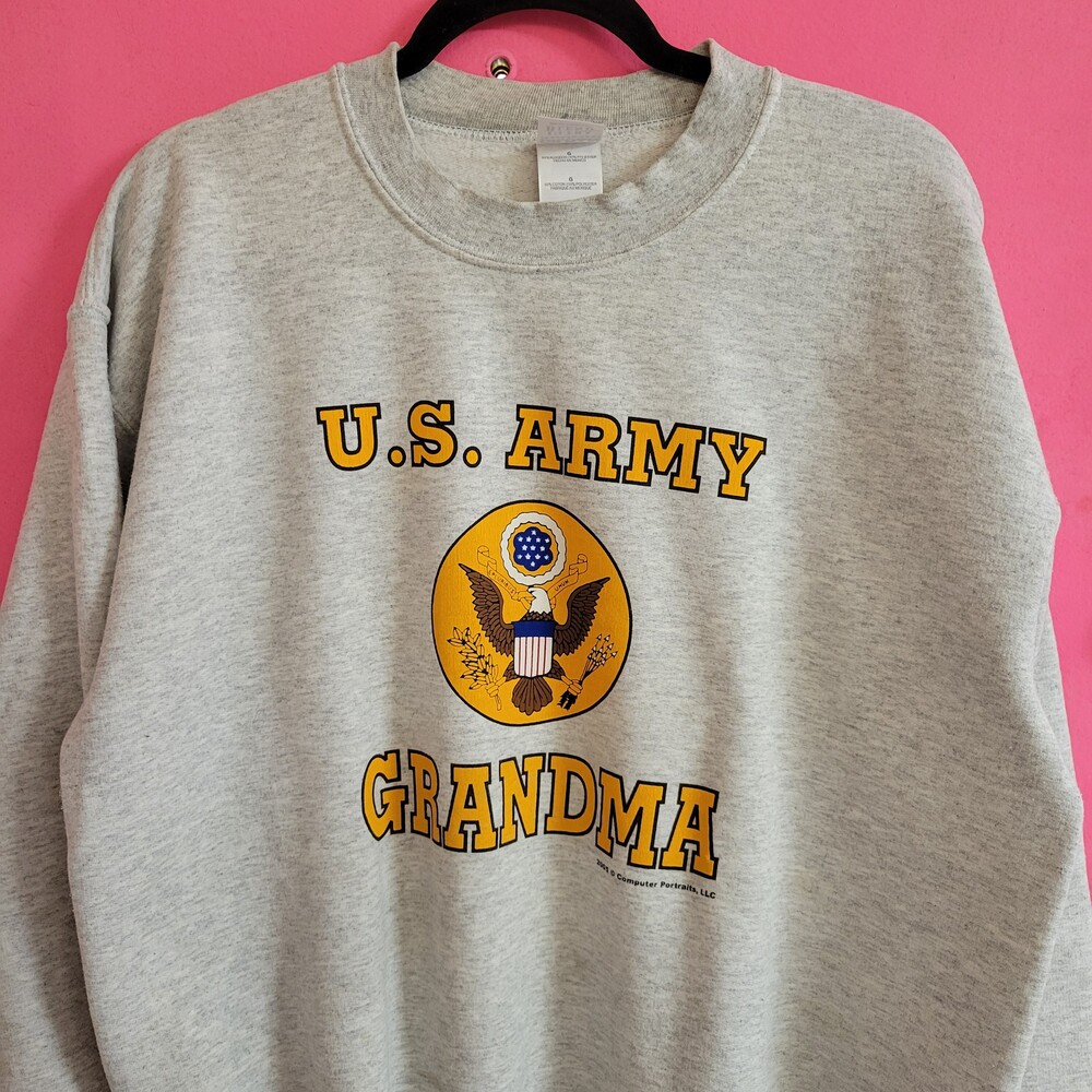 Vintage y2k 90s Large Light Gray Cotton military U.S. Army Grandma Sweatshirt